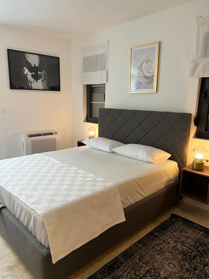 Rose Downtown Apartamento Podgorica Exterior foto