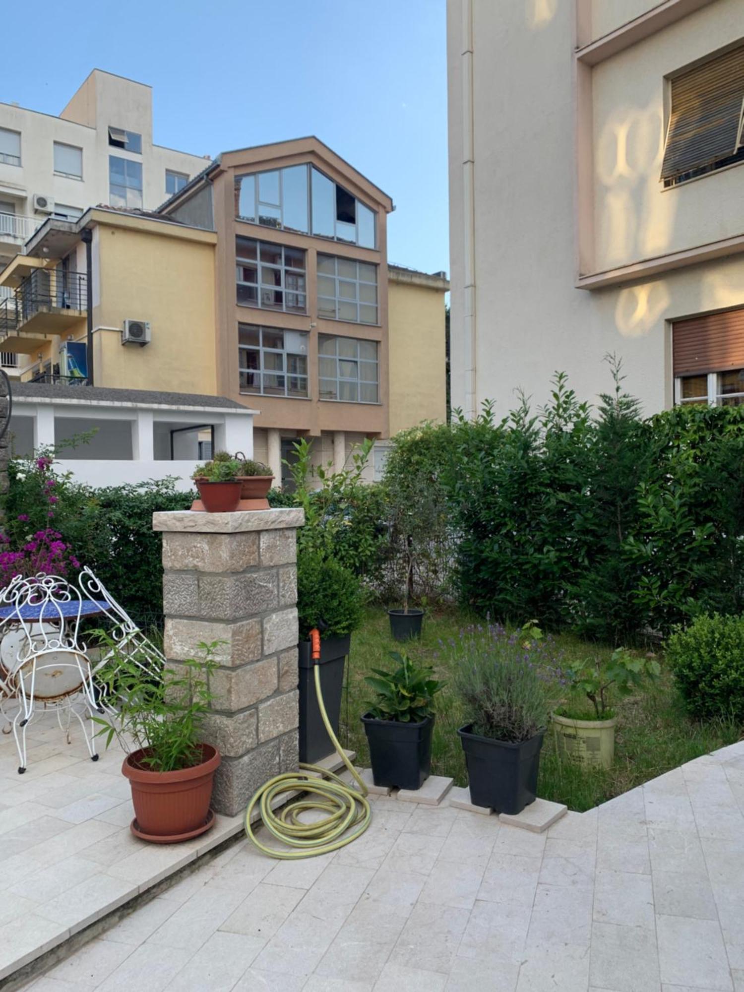 Rose Downtown Apartamento Podgorica Exterior foto